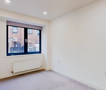 1 Bed 1 Bath - Photo 2