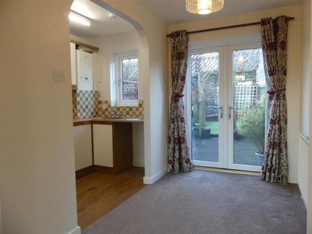 2 bedroom townhouse to rent - Photo 5