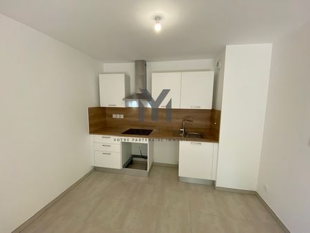 Location Appartement 2 pièces 43m² AIX EN PROVENCE 90ème - Photo 2