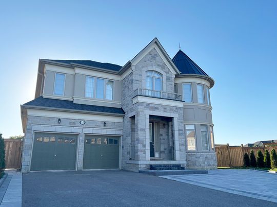 For Lease - Bsmt 42 Brown Court, Newmarket, Ontario - Photo 1