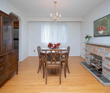 For Lease - 35 Dolly Varden Boulevard, Toronto, Ontario - Photo 6