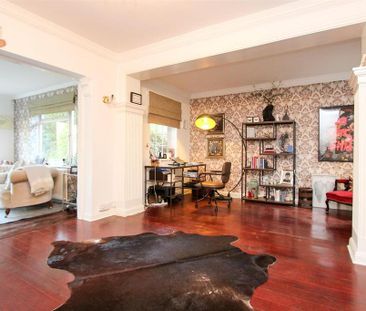 4 bedroom detached house to rent - Photo 3