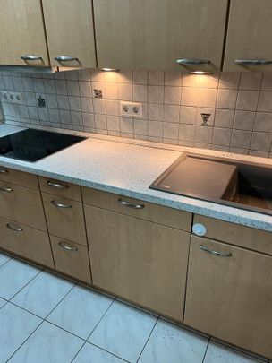 Große 2 Zimmer Wohnung in Zuffenhausen Zentrum - Photo 1