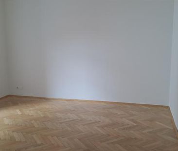 Urfahr Hauptstraße! Schöne 2 Zimmer Wohnung mit Küche ohne Ablöse ! - Photo 2