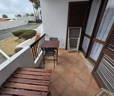 Apartamento T2, com varanda, perto do mar, Albufeira, Algarve - Photo 2