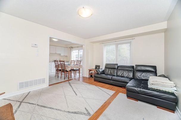 For Lease - 2570 Valleyridge Drive, Oakville, Ontario - Photo 1