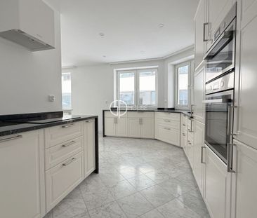 Warszawski, Warszawa, Wilanów - Zdjęcie 1