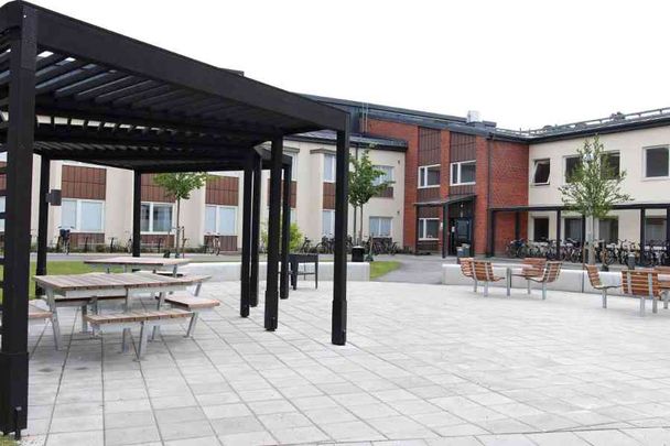 Irrblosset, Vallavägen 8.232 - Foto 1