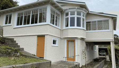 Family Home in the CBD! Walk to town! - Photo 3