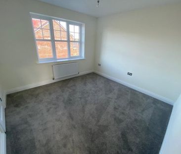 Lovejoy Close, Blackpool - Photo 1