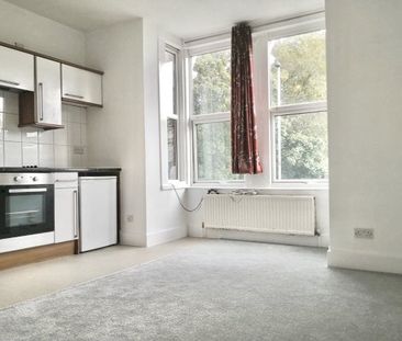 Fratton Road, Portsmouth - Photo 4