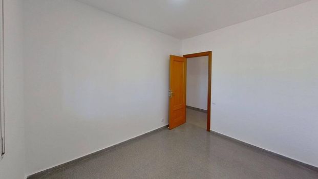 5 room luxury House for rent in Viladecans, Spain - Photo 1