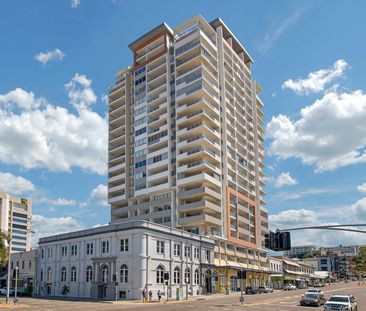 Fully-furnished beachside apartment - walk to The Strand and local ... - Photo 6