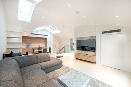 2 bedroom penthouse to rent - Photo 2