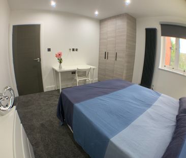 Room in a Shared House, Chambers Lane, NW10 - Photo 2
