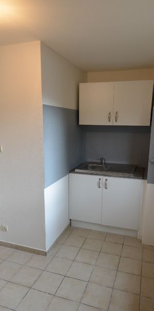 Location Appartement 2 pièces 40m² MOULINS LES METZ 57160 - Photo 1