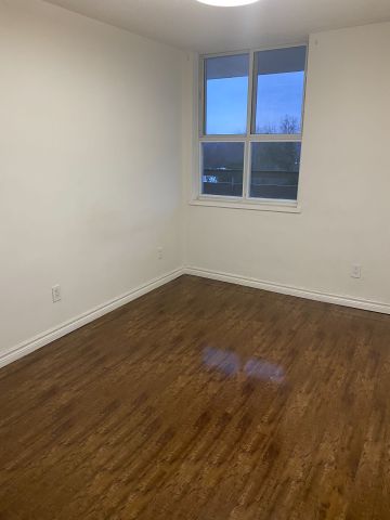 For Lease - 80 Inverlochy Boulevard Unit# 504, Markham, Ontario - Photo 4