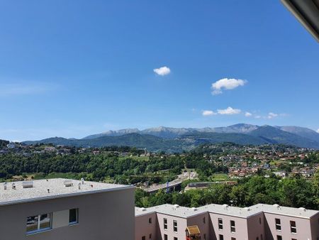 Affittiamo luminoso 2.5 locali immerso nel verde nel cuore di Pazzallo - Photo 3