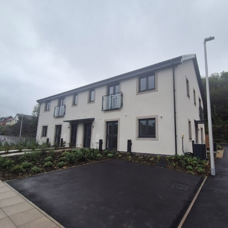 ***Apply Online – New 2 Bed ground and first floor flats, Cwmrhydyceirw - Photo 4