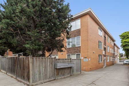 8/201 Auburn Road, Hawthorn VIC 3122 - Photo 3