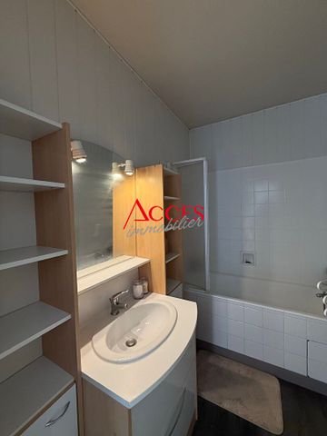 Location Appartement 3 pièces 78m² - Photo 3