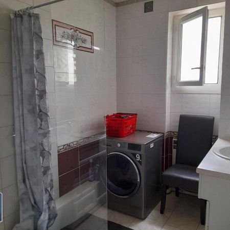 Location Appartement 3 pièces 65m² ANGOULEME 16000 - Photo 4