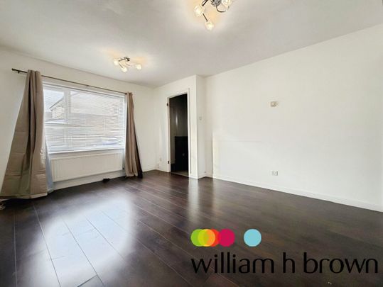 Hallcroft Chase, Colchester - Photo 1