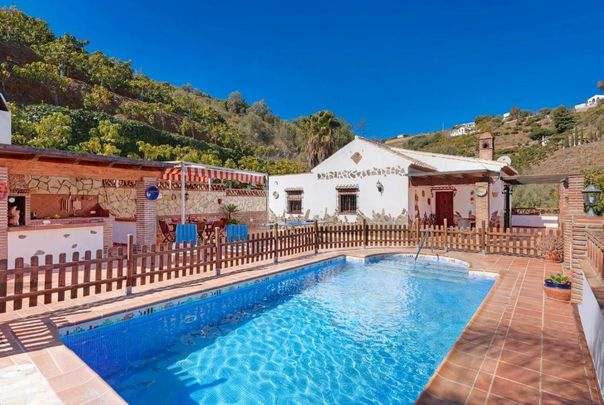 Cortijo For Long Term Rental In Frigiliana - Photo 1