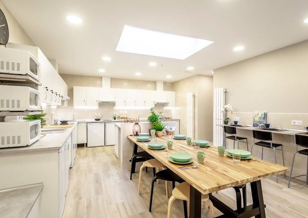 Calle del Puerto de Canfranc, Madrid, Community of Madrid 28038