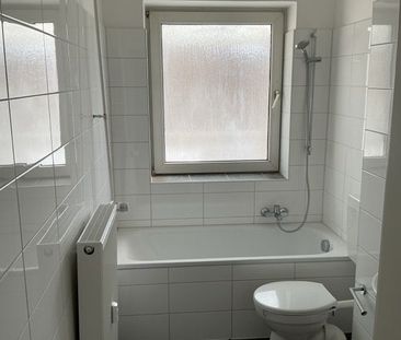 Endlich Zuhause: Frisch Renovierte 3-Zimmer-Wohnung - Photo 1