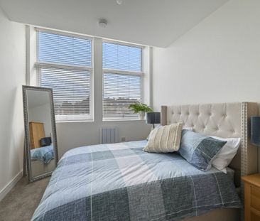 Guild House - Photo 6