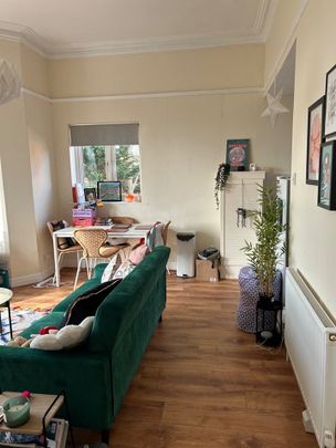 1 Bed Flat, Parkfield Road, L17 - Photo 1