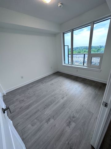 For Lease - 3200 William Coltson Avenue Unit# 27, Oakville, Ontario - Photo 4