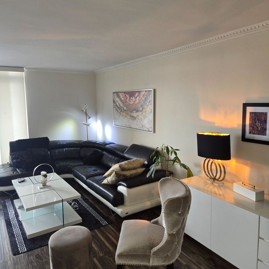 For Lease - 355 Rathburn Road Unit# 704, Mississauga, Ontario - Photo 1