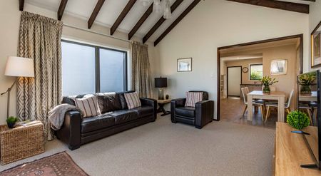 Fully Furnished on Wai-iti - Photo 2