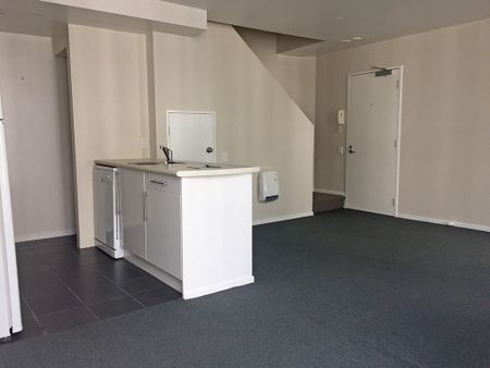 Central Penthouse Apartment - Photo 2