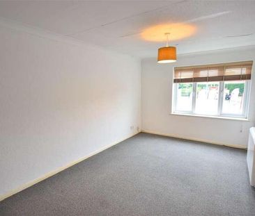 Mayfield Court, Horley Road, Redhill, Surrey, RH1 - Photo 3