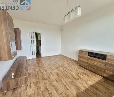 Pronájem bytu 1+1 35 m² - Fotografie 2
