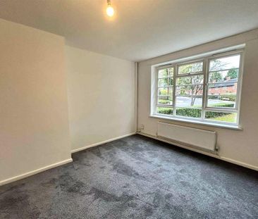 3 bedroom semi-detached house to rent - Photo 6