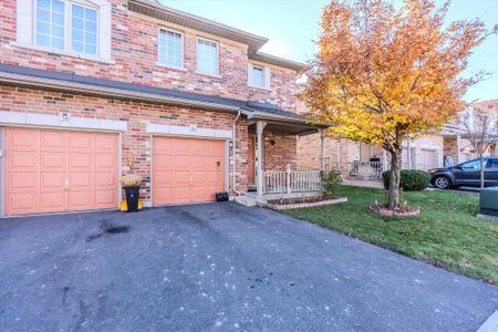 For Lease - 7385 Magistrate Terrace Unit# 18, Mississauga, Ontario - Photo 4