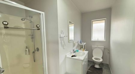 DON'T MISS OUT! - Photo 3