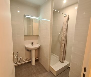 Location Appartement 2 pièces 49m² VILLEBON SUR YVETTE 91140 - Photo 2