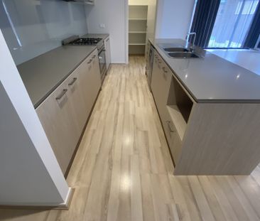 Position And Lifestyle Perfection! - Photo 3