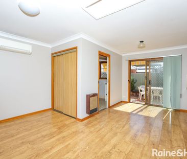 UNIT CLOSE TO CBD- Available 7.1.2026 - Photo 4