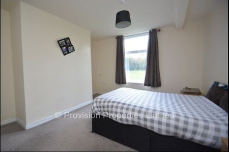 1 Bedroom Rentals Leeds - Photo 3