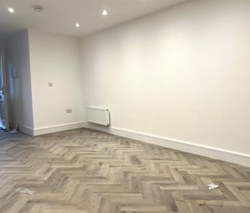 1 bedroom house to rent - Photo 2