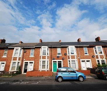 3 Bed - Warwick Street, Heaton - Photo 1