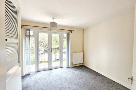 Copperfield Road - Photo 3