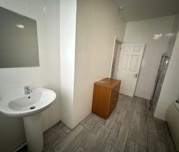 High Street, Bangor, Gwynedd, LL57 - Photo 3