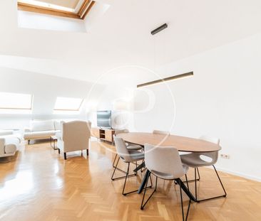 Penthouse for rent in Calle Felipe IV (Madrid) - Photo 4